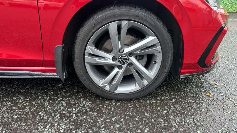 Volkswagen Golf 1.5 eTSI R-Line 5dr DSG Petrol Hatchback